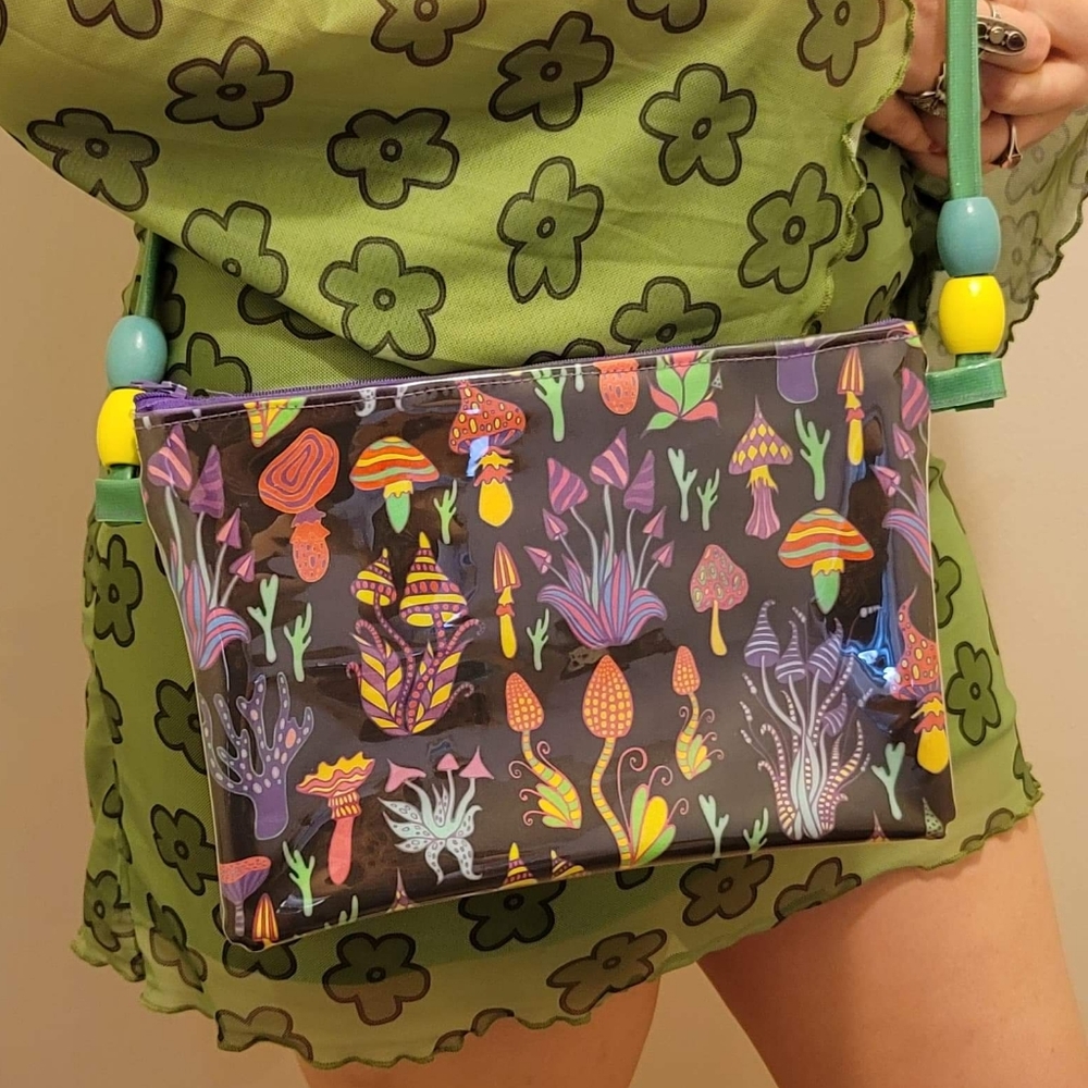 Mushroom purse